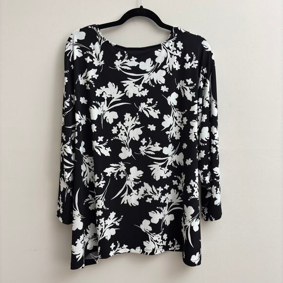 Liz Claiborne Black & White Floral 3/4 Sleeve Crew Neck Blouse Plus Size 3X - Picture 5 of 7